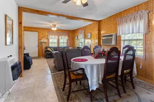 410 Elizabethtown Rd, Bladenboro, NC 28320 - Photo 9