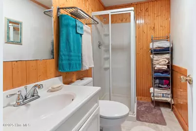 410 Elizabethtown Road, Bladenboro, NC 28320 - Photo 19