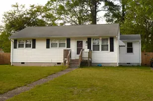 108 Banks St, Jacksonville, NC 28546 - Photo 1
