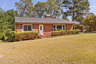 302 Juanita Ave, Hamlet, NC 28345 - Photo 3