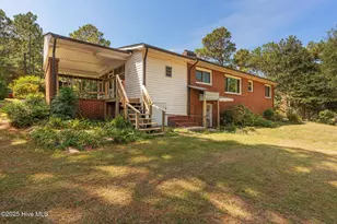 302 Juanita Ave, Hamlet, NC 28345 - Photo 25
