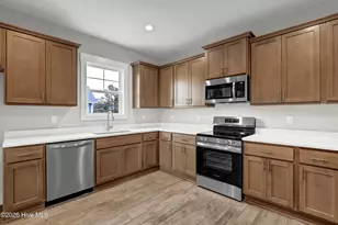 87 Talbert Dr, Rocky Point, NC 28457 - Photo 7