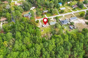 21480 Jane Shaw Rd, Wagram, NC 28396 - Photo 5