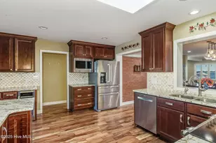 1804 River Dr, New Bern, NC 28560 - Photo 17