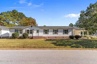 1041 Palm Court SW, Calabash, NC 28467 - Photo 1