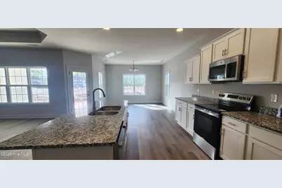 4023 Bluewater Boulevard, New Bern, NC 28562 - Photo 9