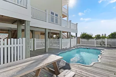 127 Ocean Boulevard W, Holden Beach, NC 28462 - Photo 5
