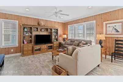 127 Ocean Boulevard W, Holden Beach, NC 28462 - Photo 21