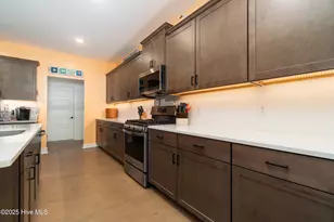 124 S Brightleaf Dr, Minnesott Beach, NC 28510 - Photo 17