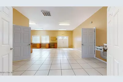 180 Coastal Lane, Jacksonville, NC 28546 - Photo 25