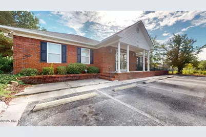 180 Coastal Lane, Jacksonville, NC 28546 - Photo 3