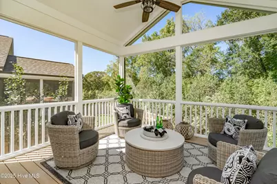 221 Shoreview Drive, New Bern, NC 28562 - Photo 5