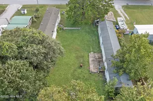 137 Zacchaeus Ave, Morehead City, NC 28557 - Photo 5
