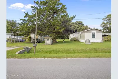 137 Zacchaeus Avenue, Morehead City, NC 28557 - Photo 1