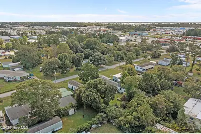137 Zacchaeus Avenue, Morehead City, NC 28557 - Photo 7