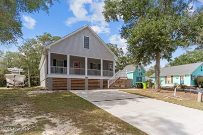 101 SW 28th Street, Oak Island, NC 28465 - Photo 3