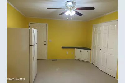 22480 Patricia Street, Laurinburg, NC 28352 - Photo 5