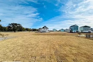815 Sweetgrass St, Holly Ridge, NC 28445 - Photo 11