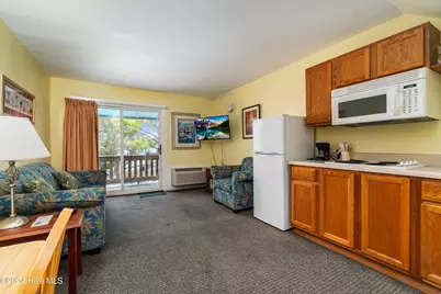 201 Wall Street #25, Oriental, NC 28571 - Photo 5