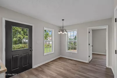 212 Lawson Street, New Bern, NC 28562 - Photo 15