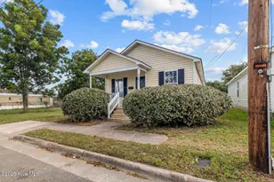 212 Lawson St, New Bern, NC 28562 - Photo 3