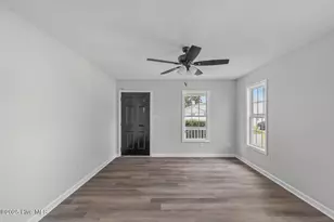 212 Lawson St, New Bern, NC 28562 - Photo 7