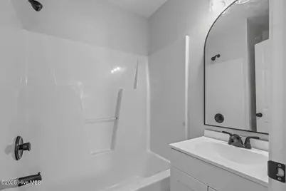 212 Lawson Street, New Bern, NC 28562 - Photo 29