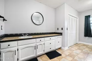 705 6th St, Maysville, NC 28555 - Photo 29