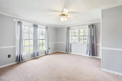 705 Sixth Street, Maysville, NC 28555 - Photo 7