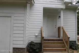 301 E Goodman St, Fair Bluff, NC 28439 - Photo 11