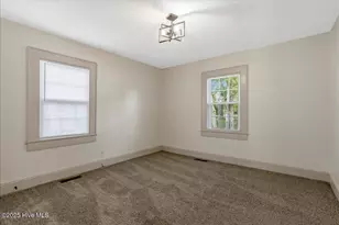211 W Central St, Seaboard, NC 27876 - Photo 29