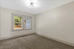 211 W Central St, Seaboard, NC 27876 - Photo 31