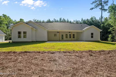 5012 Arcadia Way, West End, NC 27376 - Photo 3