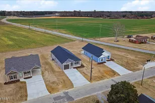 606 S Vance St, Fremont, NC 27830 - Photo 29