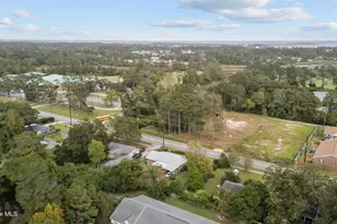 309 Barbour Rd, Morehead City, NC 28557 - Photo 37