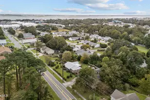 309 Barbour Rd, Morehead City, NC 28557 - Photo 41