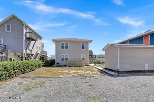 1008 Ocean Blvd, Topsail Beach, NC 28445 - Photo 3