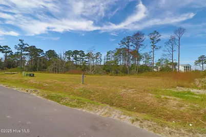 504 Swan Court, Beaufort, NC 28516 - Photo 5