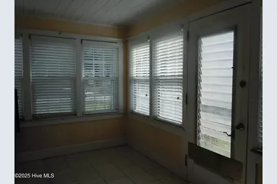 110 E Bell Street, Tabor City, NC 28463 - Photo 57