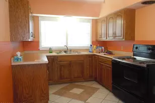 110 E Bell St, Tabor City, NC 28463 - Photo 13