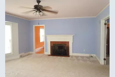 110 E Bell Street, Tabor City, NC 28463 - Photo 5