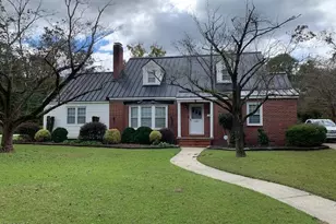 110 E Bell St, Tabor City, NC 28463 - Photo 1