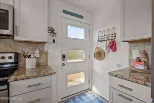 7122 Ocean Dr, Emerald Isle, NC 28594 - Photo 7