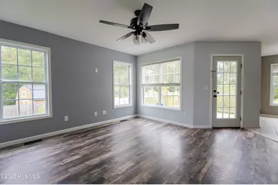 404 Silva Cove, Richlands, NC 28574 - Photo 3