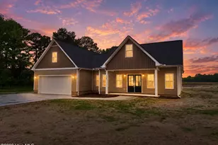 3128 Kelly Rd, Kinston, NC 28504 - Photo 1