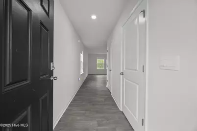 1324 S Wilshire Court, Kinston, NC 28504 - Photo 9