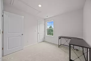1324 S Wilshire Ct, Kinston, NC 28504 - Photo 29