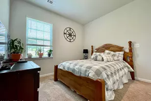 200 Gabrielle St, New Bern, NC 28560 - Photo 17