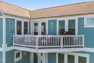 648 Ocean Blvd W, Holden Beach, NC 28462 - Photo 25