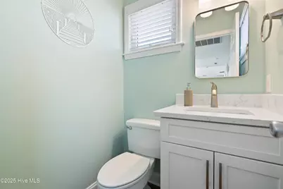 648 Ocean Boulevard W, Holden Beach, NC 28462 - Photo 19